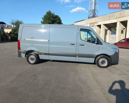 Серый Мерседес Sprinter, объемом двигателя 1.95 л и пробегом 264 тыс. км за 25200 $, фото 5 на Automoto.ua