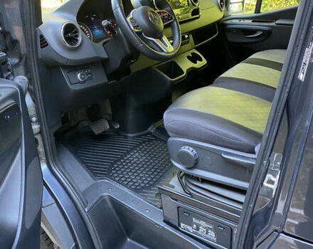Сірий Мерседес Sprinter, об'ємом двигуна 1.95 л та пробігом 22 тис. км за 37289 $, фото 16 на Automoto.ua