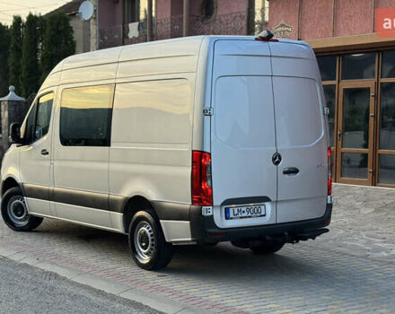 Серый Мерседес Sprinter, объемом двигателя 1.95 л и пробегом 216 тыс. км за 29300 $, фото 33 на Automoto.ua