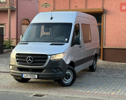 Серый Мерседес Sprinter, объемом двигателя 1.95 л и пробегом 216 тыс. км за 29300 $, фото 4 на Automoto.ua