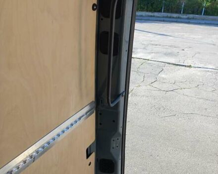 Серый Мерседес Sprinter, объемом двигателя 1.95 л и пробегом 264 тыс. км за 25200 $, фото 29 на Automoto.ua