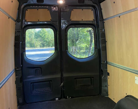 Сірий Мерседес Sprinter, об'ємом двигуна 1.95 л та пробігом 22 тис. км за 37289 $, фото 37 на Automoto.ua