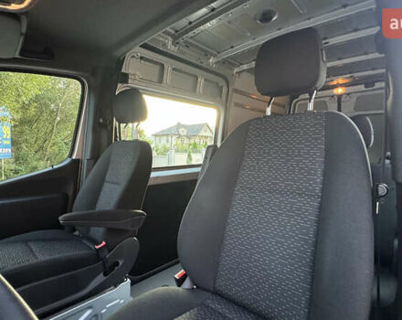 Серый Мерседес Sprinter, объемом двигателя 1.95 л и пробегом 216 тыс. км за 29300 $, фото 122 на Automoto.ua