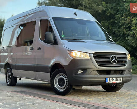 Серый Мерседес Sprinter, объемом двигателя 1.95 л и пробегом 216 тыс. км за 29300 $, фото 2 на Automoto.ua