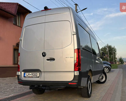 Серый Мерседес Sprinter, объемом двигателя 1.95 л и пробегом 216 тыс. км за 29300 $, фото 22 на Automoto.ua