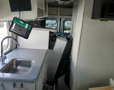 Мерседес Sprinter 2022 в Киеве на Automoto.ua Серый Мерседес Sprinter, объемом двигателя 3 л и пробегом 2 тыс. км за 15000 $, фото 5 на Automoto.ua