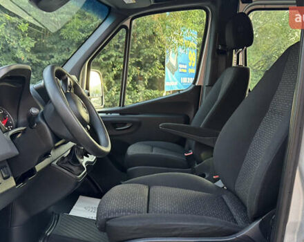 Серый Мерседес Sprinter, объемом двигателя 1.95 л и пробегом 216 тыс. км за 29300 $, фото 120 на Automoto.ua