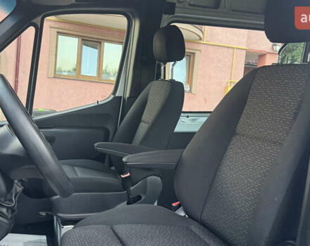 Серый Мерседес Sprinter, объемом двигателя 1.95 л и пробегом 216 тыс. км за 29300 $, фото 62 на Automoto.ua