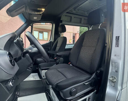 Серый Мерседес Sprinter, объемом двигателя 1.95 л и пробегом 216 тыс. км за 29300 $, фото 63 на Automoto.ua
