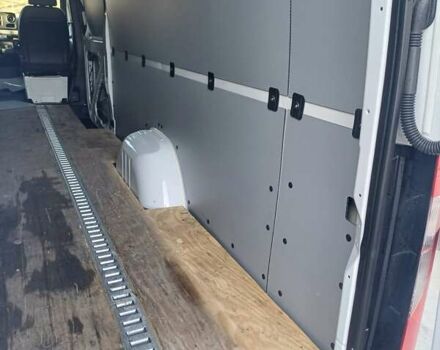 Серый Мерседес Sprinter, объемом двигателя 2.99 л и пробегом 100 тыс. км за 46285 $, фото 16 на Automoto.ua