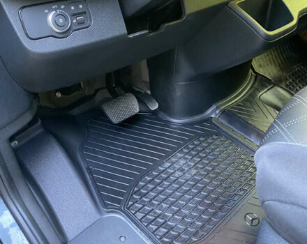 Сірий Мерседес Sprinter, об'ємом двигуна 1.95 л та пробігом 22 тис. км за 37289 $, фото 19 на Automoto.ua