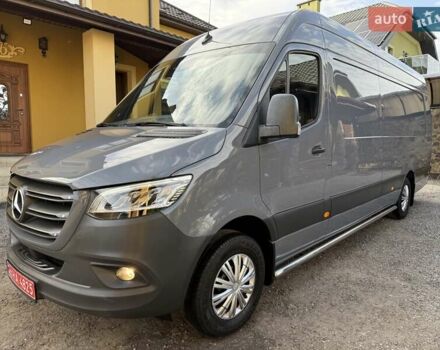 Серый Мерседес Sprinter, объемом двигателя 2 л и пробегом 239 тыс. км за 29950 $, фото 1 на Automoto.ua