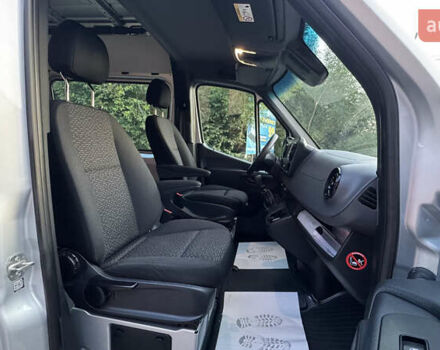 Серый Мерседес Sprinter, объемом двигателя 1.95 л и пробегом 216 тыс. км за 29300 $, фото 59 на Automoto.ua