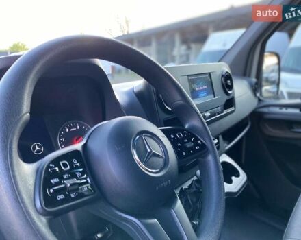 Серый Мерседес Sprinter, объемом двигателя 2.08 л и пробегом 98 тыс. км за 32999 $, фото 45 на Automoto.ua