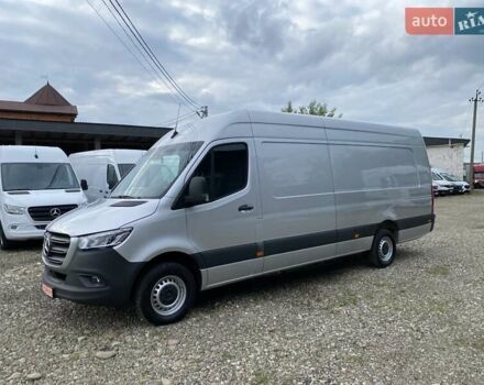 Серый Мерседес Sprinter, объемом двигателя 2.08 л и пробегом 95 тыс. км за 32600 $, фото 2 на Automoto.ua