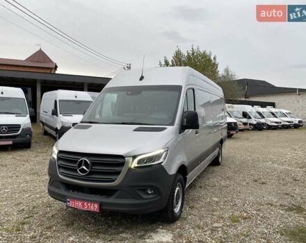 Серый Мерседес Sprinter, объемом двигателя 2.08 л и пробегом 95 тыс. км за 33250 $, фото 1 на Automoto.ua