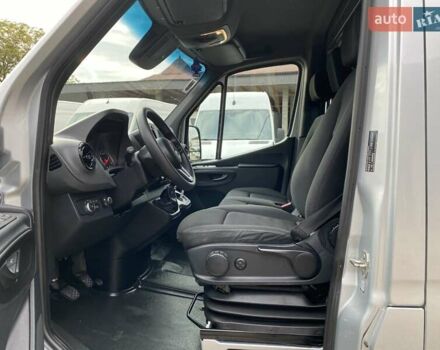 Сірий Мерседес Sprinter, об'ємом двигуна 1.95 л та пробігом 95 тис. км за 32999 $, фото 48 на Automoto.ua