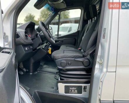 Серый Мерседес Sprinter, объемом двигателя 2.08 л и пробегом 95 тыс. км за 33250 $, фото 39 на Automoto.ua