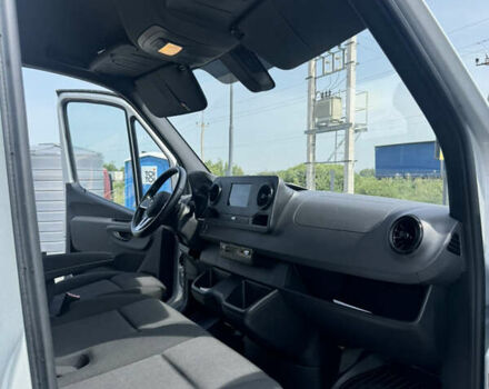 Серый Мерседес Sprinter, объемом двигателя 2 л и пробегом 14 тыс. км за 43547 $, фото 21 на Automoto.ua