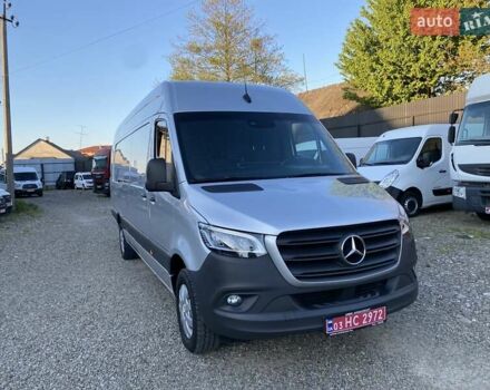 Серый Мерседес Sprinter, объемом двигателя 2.08 л и пробегом 98 тыс. км за 32999 $, фото 1 на Automoto.ua