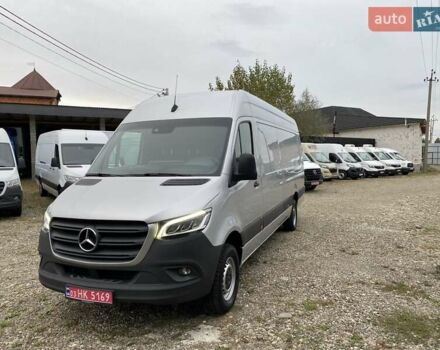Серый Мерседес Sprinter, объемом двигателя 2.08 л и пробегом 95 тыс. км за 33250 $, фото 2 на Automoto.ua