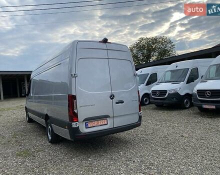 Сірий Мерседес Sprinter, об'ємом двигуна 1.95 л та пробігом 95 тис. км за 32999 $, фото 8 на Automoto.ua