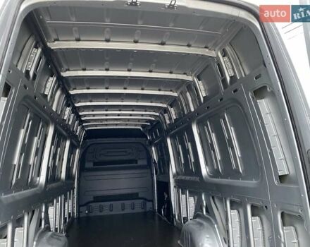 Серый Мерседес Sprinter, объемом двигателя 2.08 л и пробегом 95 тыс. км за 33250 $, фото 28 на Automoto.ua
