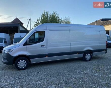 Серый Мерседес Sprinter, объемом двигателя 2.08 л и пробегом 98 тыс. км за 32999 $, фото 11 на Automoto.ua