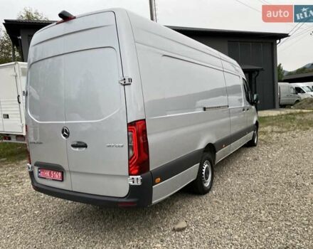Серый Мерседес Sprinter, объемом двигателя 2.08 л и пробегом 95 тыс. км за 33250 $, фото 6 на Automoto.ua