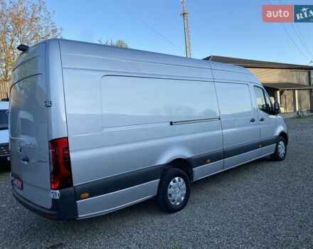 Серый Мерседес Sprinter, объемом двигателя 2.08 л и пробегом 98 тыс. км за 32999 $, фото 21 на Automoto.ua