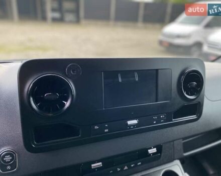 Сірий Мерседес Sprinter, об'ємом двигуна 1.95 л та пробігом 95 тис. км за 32999 $, фото 50 на Automoto.ua
