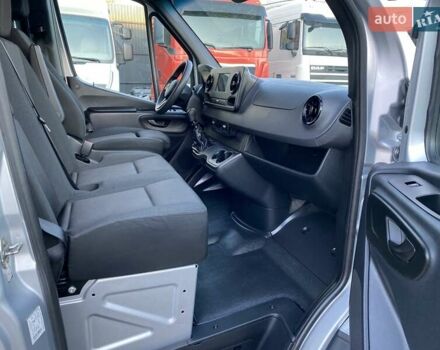 Серый Мерседес Sprinter, объемом двигателя 2.08 л и пробегом 98 тыс. км за 32999 $, фото 32 на Automoto.ua