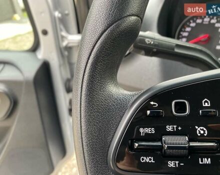 Сірий Мерседес Sprinter, об'ємом двигуна 1.95 л та пробігом 95 тис. км за 32999 $, фото 56 на Automoto.ua