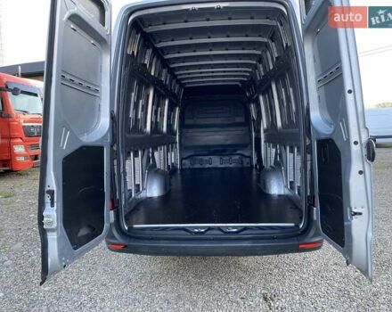 Серый Мерседес Sprinter, объемом двигателя 2.08 л и пробегом 98 тыс. км за 32999 $, фото 28 на Automoto.ua