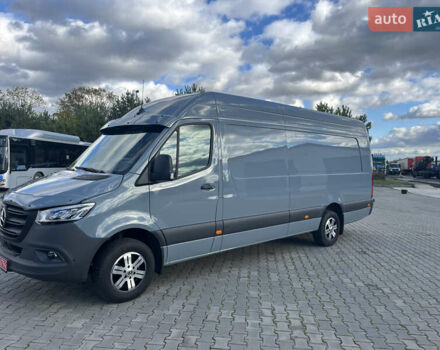 Серый Мерседес Sprinter, объемом двигателя 0 л и пробегом 3 тыс. км за 57555 $, фото 3 на Automoto.ua