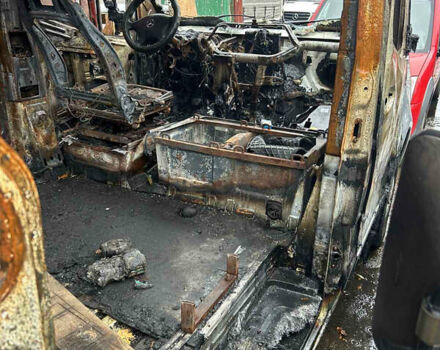 Сірий Мерседес Sprinter, об'ємом двигуна 2.99 л та пробігом 300 тис. км за 18553 $, фото 14 на Automoto.ua