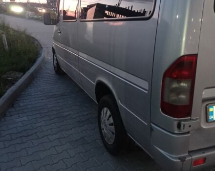 Сірий Мерседес Sprinter, об'ємом двигуна 2.1 л та пробігом 300 тис. км за 8000 $, фото 1 на Automoto.ua