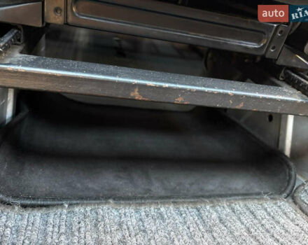 Сірий Мерседес Sprinter, об'ємом двигуна 2.15 л та пробігом 350 тис. км за 10000 $, фото 24 на Automoto.ua