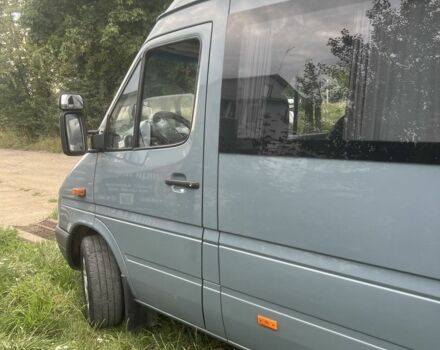 Серый Мерседес Sprinter, объемом двигателя 0 л и пробегом 357 тыс. км за 12500 $, фото 6 на Automoto.ua