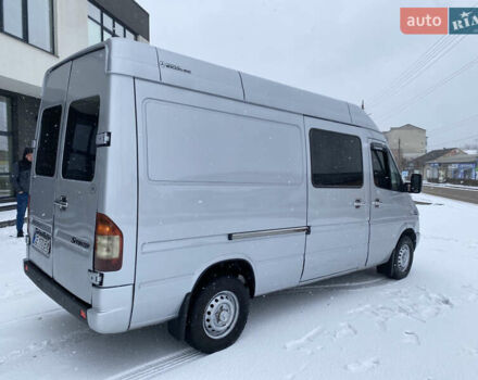 Серый Мерседес Sprinter, объемом двигателя 2.69 л и пробегом 500 тыс. км за 8700 $, фото 17 на Automoto.ua