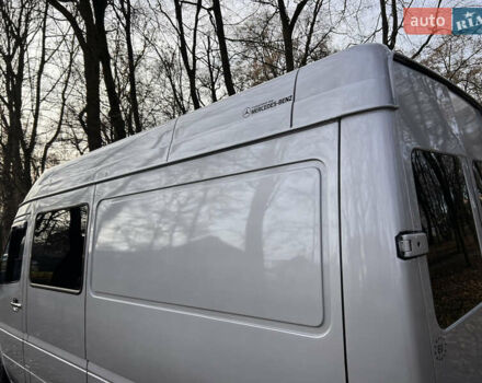 Серый Мерседес Sprinter, объемом двигателя 2.7 л и пробегом 350 тыс. км за 9200 $, фото 7 на Automoto.ua