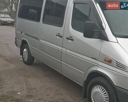 Сірий Мерседес Sprinter, об'ємом двигуна 2.15 л та пробігом 120 тис. км за 10000 $, фото 2 на Automoto.ua