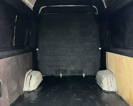 Серый Мерседес Sprinter, объемом двигателя 2.7 л и пробегом 682 тыс. км за 8000 $, фото 36 на Automoto.ua