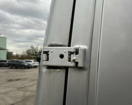 Серый Мерседес Sprinter, объемом двигателя 2.7 л и пробегом 682 тыс. км за 8000 $, фото 9 на Automoto.ua