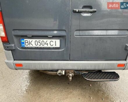 Серый Мерседес Sprinter, объемом двигателя 2.2 л и пробегом 889 тыс. км за 8200 $, фото 11 на Automoto.ua