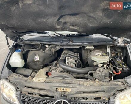 Серый Мерседес Sprinter, объемом двигателя 2.2 л и пробегом 889 тыс. км за 8200 $, фото 15 на Automoto.ua