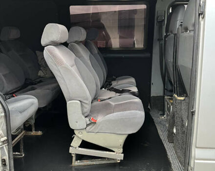 Серый Мерседес Sprinter, объемом двигателя 2.7 л и пробегом 682 тыс. км за 8000 $, фото 16 на Automoto.ua