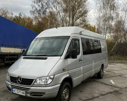 Серый Мерседес Sprinter, объемом двигателя 2.7 л и пробегом 682 тыс. км за 8000 $, фото 1 на Automoto.ua