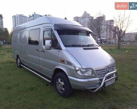 Серый Мерседес Sprinter, объемом двигателя 2.69 л и пробегом 350 тыс. км за 14500 $, фото 17 на Automoto.ua