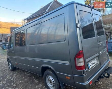 Серый Мерседес Sprinter, объемом двигателя 2.7 л и пробегом 368 тыс. км за 10000 $, фото 13 на Automoto.ua